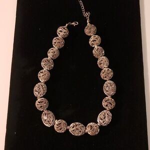 Elegant Silver Filigree Necklace